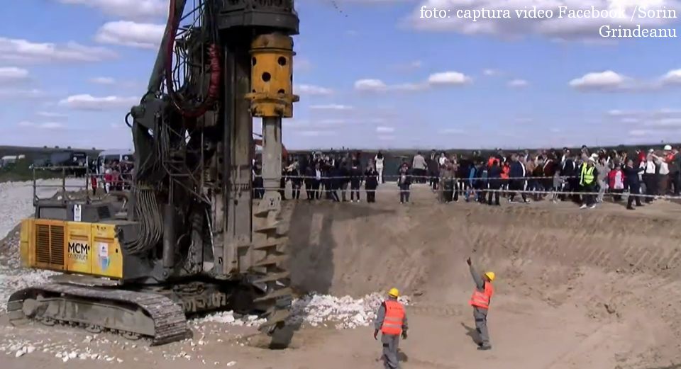 Podul peste Prut de la Ungheni va fi finalizat în toamna anului viitor (FOTO Captură video Facebook/Sorin Grindeanu)