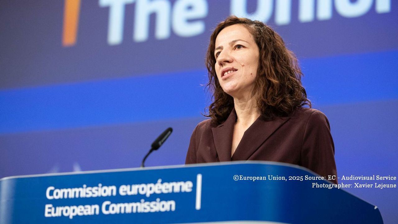 Roxana Mînzatu (Foto: ©European Union, 2025 Source: EC - Audiovisual Service Photographer: Xavier Lejeune)