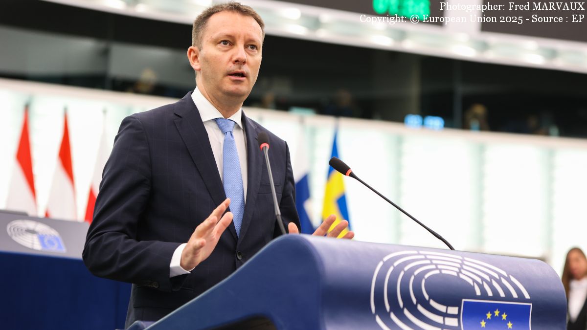 Siegfried Mureșan (Photographer: Fred MARVAUX Copyright: © European Union 2025 - Source : EP)