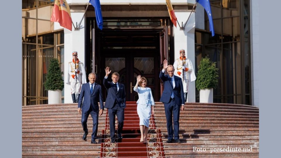 Republica Moldova a sărbătorit 34 de ani de independență (în foto: Donald Tusk, Emmanuel Macron, Maia Sandu şi Friedrich Merz)