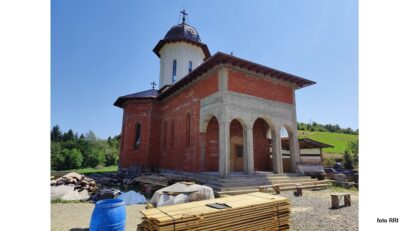 La Mănăstirea «Sfânta Treime», din Bichigiu, cu Părintele Ioan Dâmbu