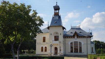 Вілла Альбатрос у місті Бузеу